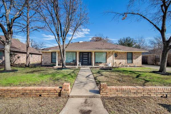 1832 N Lake Trail, Denton, TX 76201