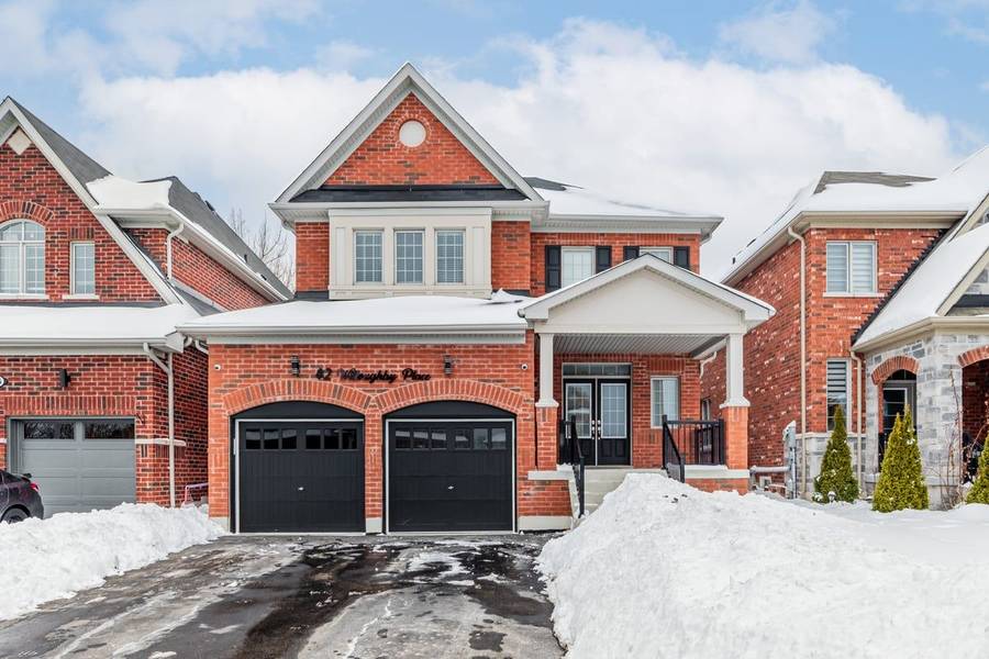 42 Willoughby PL, Clarington, ON L1C 0W4