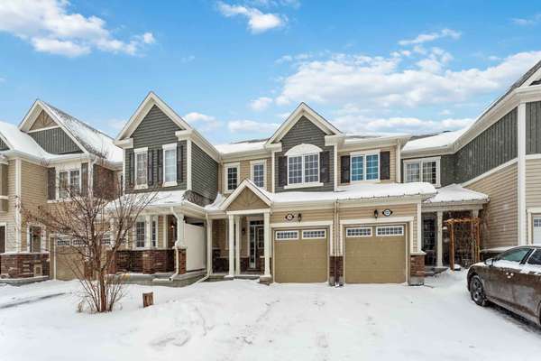 725 LOGPERCH CIR, Barrhaven, ON K2J 0M4