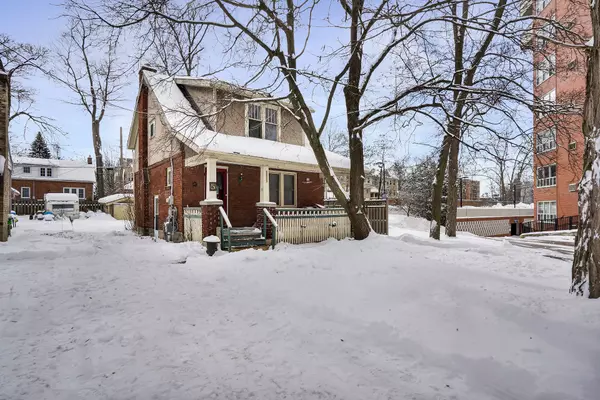 London, ON N6C 1H8,5 Beechwood PL