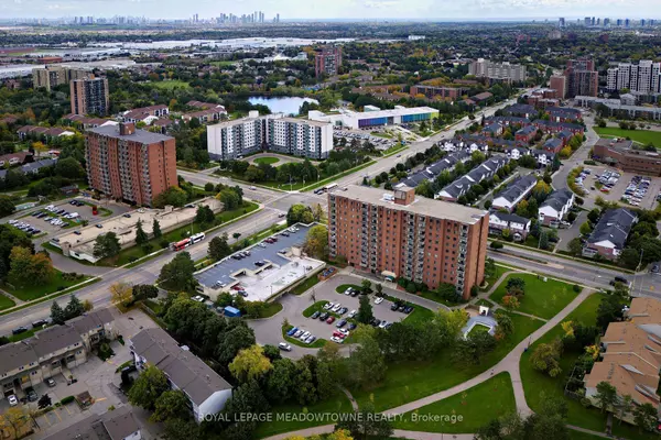 Mississauga, ON L5N 3K8,6720 Glen Erin DR #1013