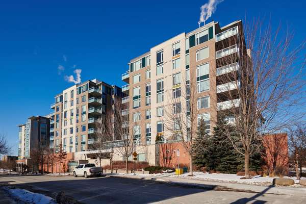 575 BYRON AVE #610, Carlingwood - Westboro And Area, ON K2A 1R7