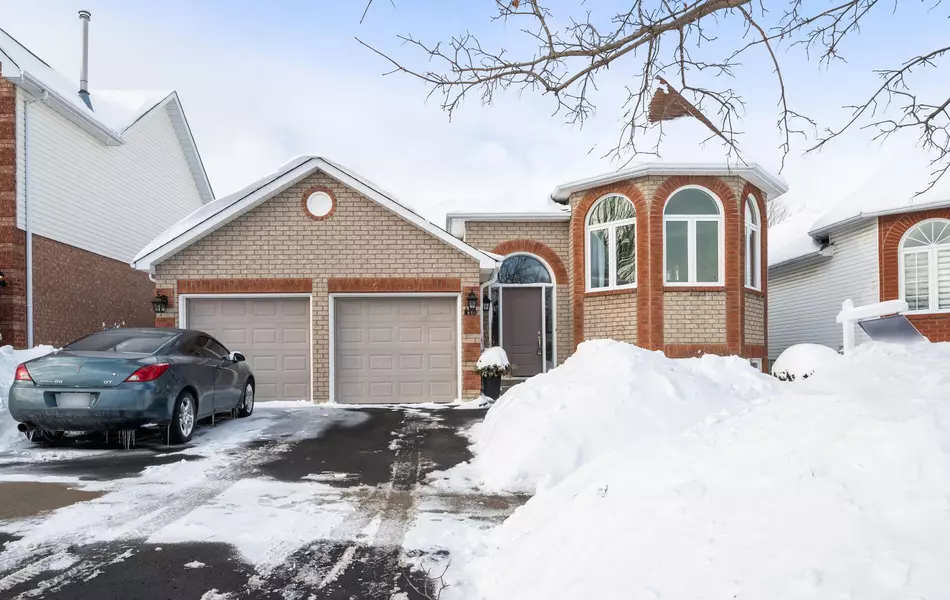 100 Freeland AVE, Clarington, ON L1C 4V6