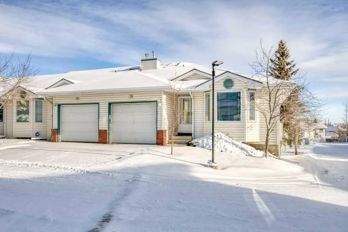 Calgary, AB T3K 4S6,28 Harvest Oak CIR Northeast