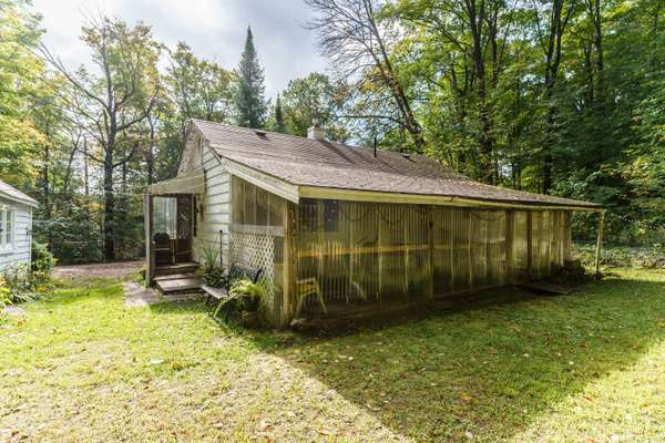 Lake Of Bays, ON P0B 1A0,1041 Longline Lake RD