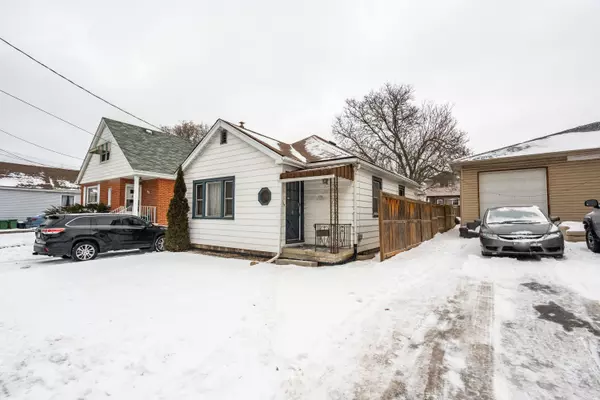 Hamilton, ON L8S 2G7,124 WHITNEY AVE