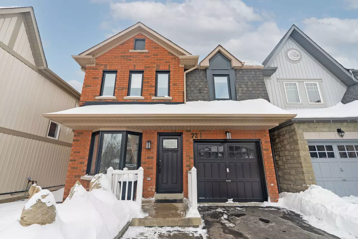 Whitby, ON L1M 2L4,22 Breezewood CT