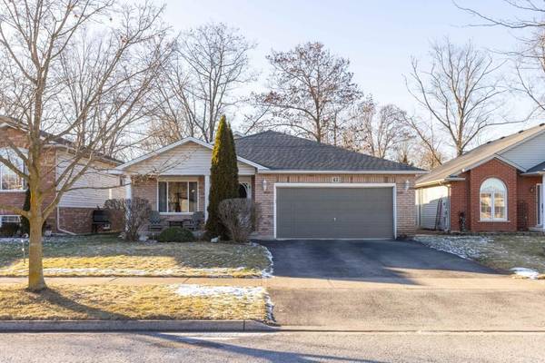 43 Foxtail AVE, Welland, ON L3C 7J6