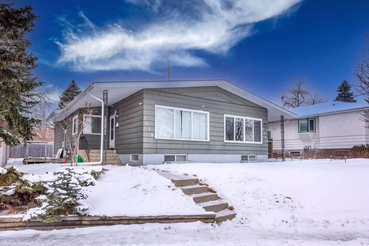 Calgary, AB T2M 3Y9,2615 24 ST Northwest