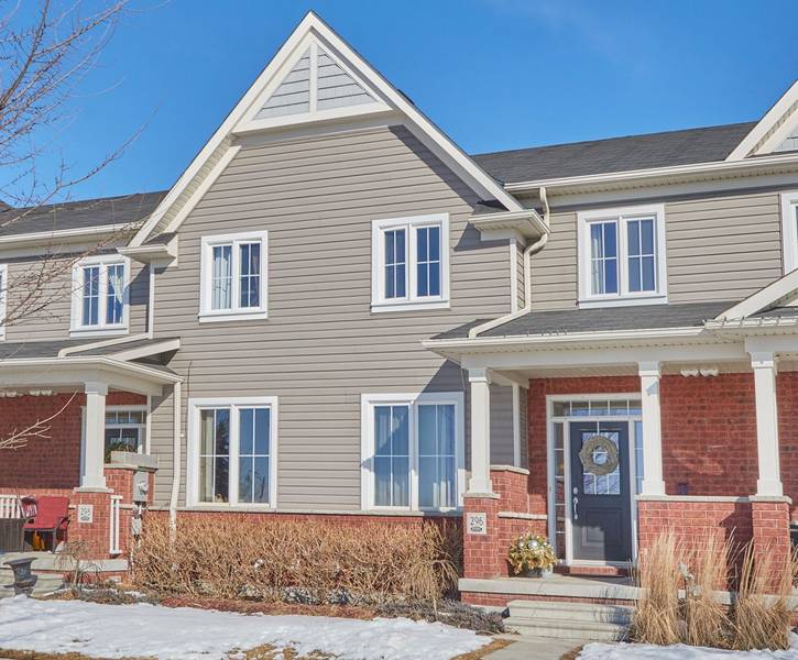 296 Brookhill BLVD, Clarington, ON L1C 0M1