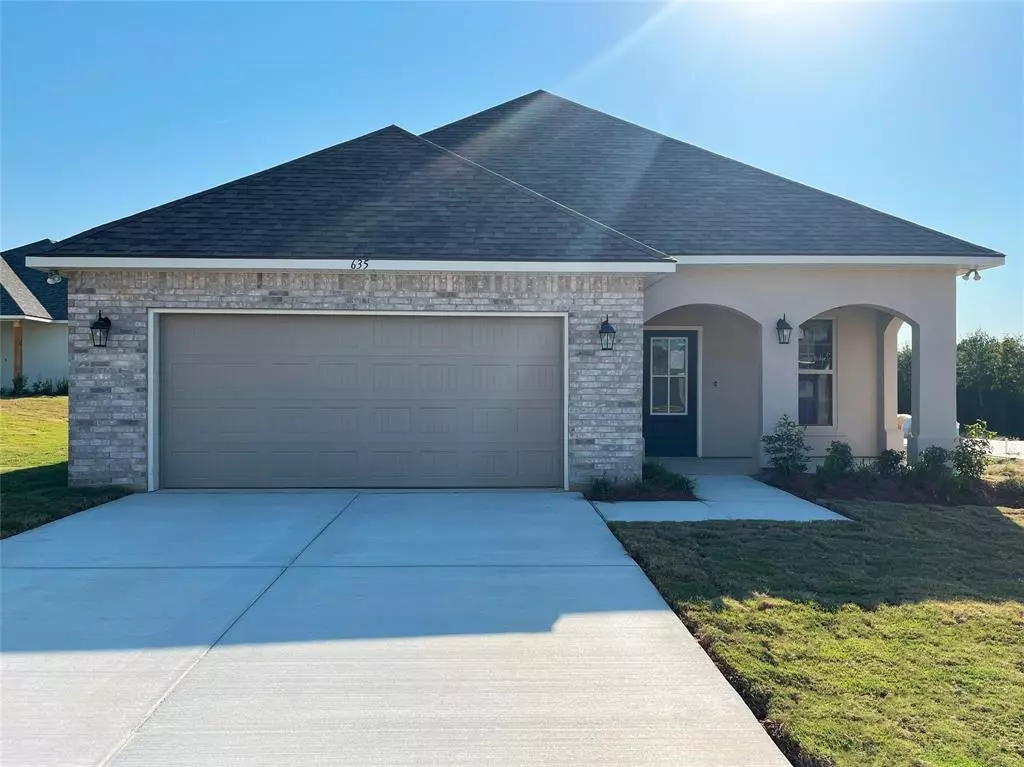 Shreveport, LA 71107,635 SANDY RIDGE Circle