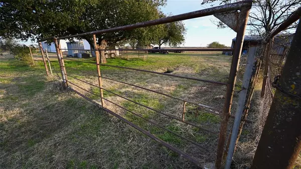 Nocona, TX 76255,3576 Gray Road