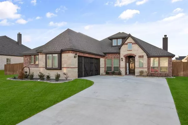 4617 Wildflower Way,  Midlothian,  TX 76065