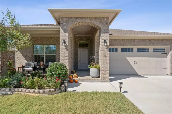 2505 Dunbarton Drive, Glenn Heights, TX 75154