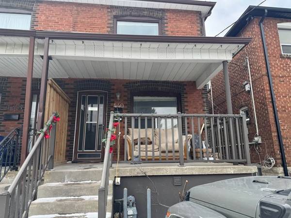 440 Lauder AVE #1, Toronto C03, ON M6E 3J2