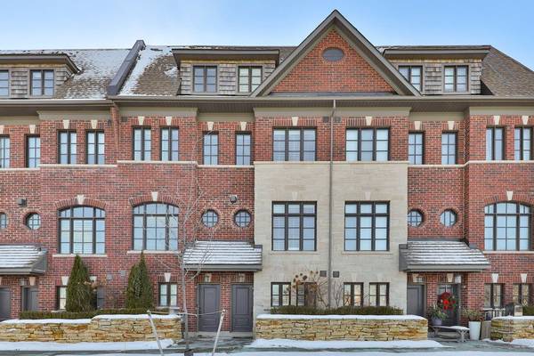 2160 Trafalgar RD W #10, Oakville, ON L6H 7H2