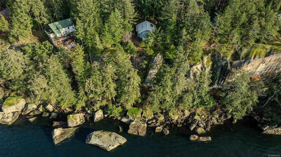 851 Canso Rd, Gabriola Island, BC V0R 1X2