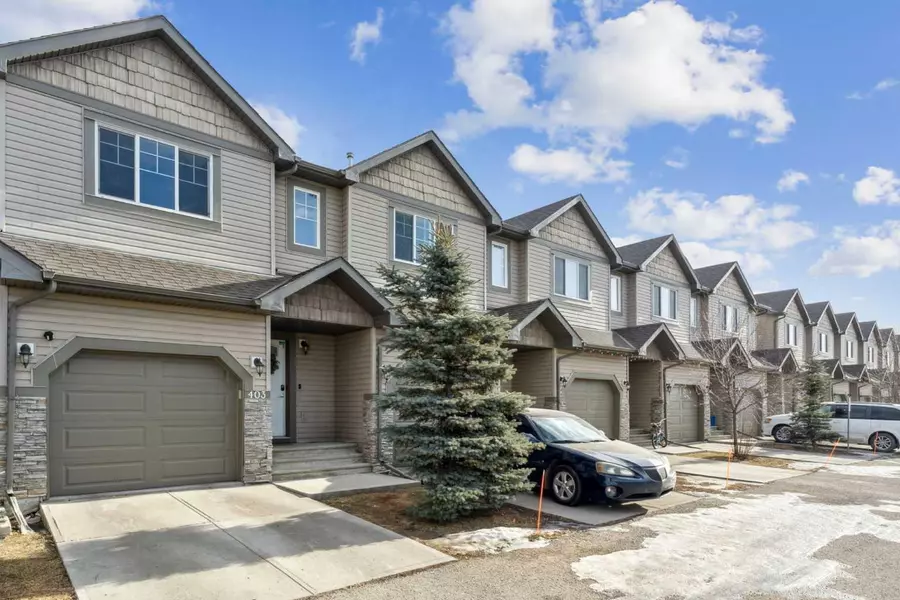 620 Luxstone LNDG SW #403, Airdrie, AB T4B 0B5