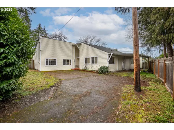 Eugene, OR 97401,1440 LONG ISLAND DR