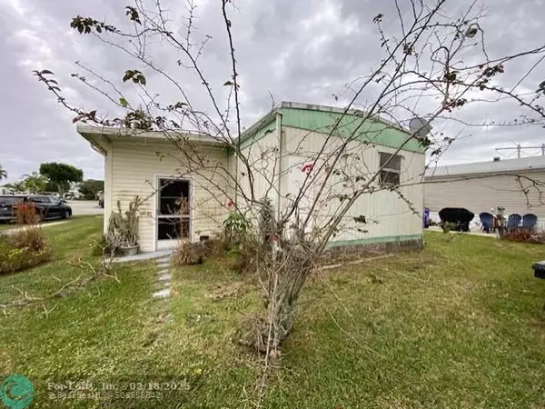 Pembroke Pines, FL 33029,290 NW 218th Way