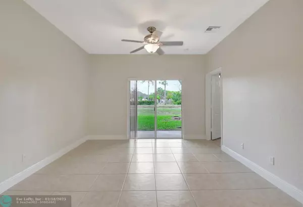 Greenacres, FL 33467,3050 Grandiflora Dr