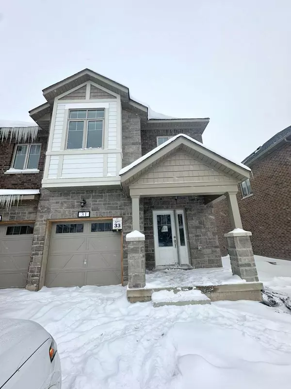 31 SAPPHIRE WAY, Thorold, ON L2V 0B8