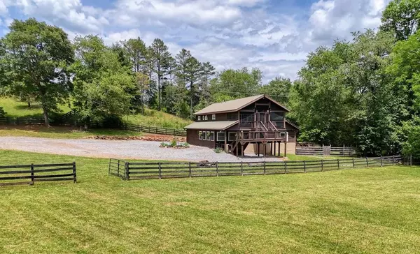 2110 Ferguson Town Road, Hiawassee, GA 30546