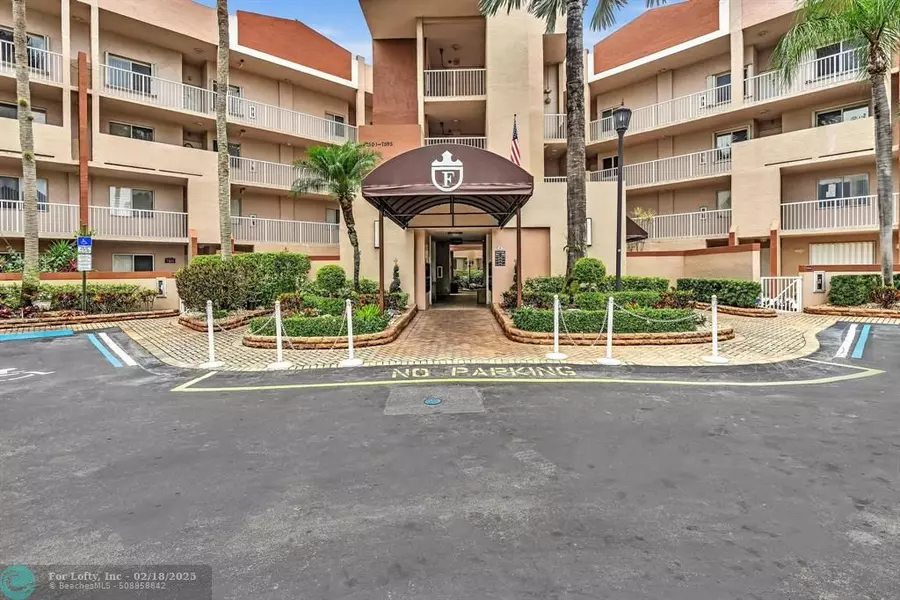 7505 Granville Dr  #103, Tamarac, FL 33321