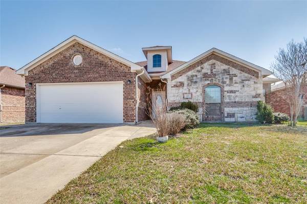 810 Dakota Lane, Seagoville, TX 75159