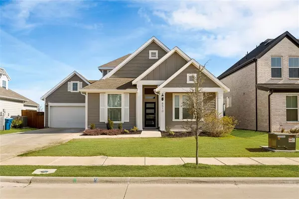 8510 Royal Star Road, Rowlett, TX 75089