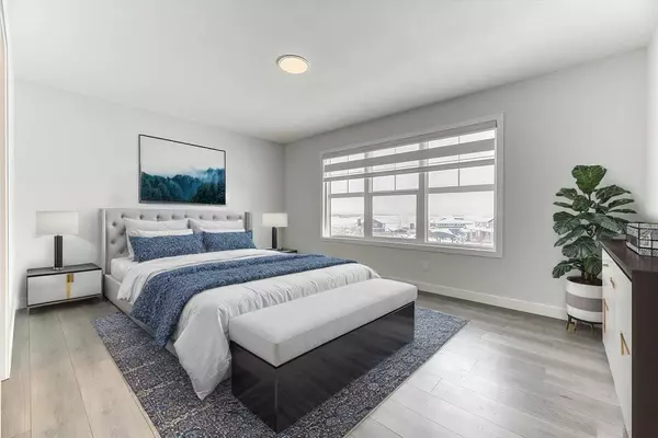 Calgary, AB T3R 1Y7,93 Edith Mews Northwest