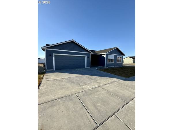 202 SW Sparrow ST, Boardman, OR 97818