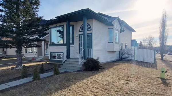 112 Covewood Close Northeast, Calgary, AB T3K 4Z8