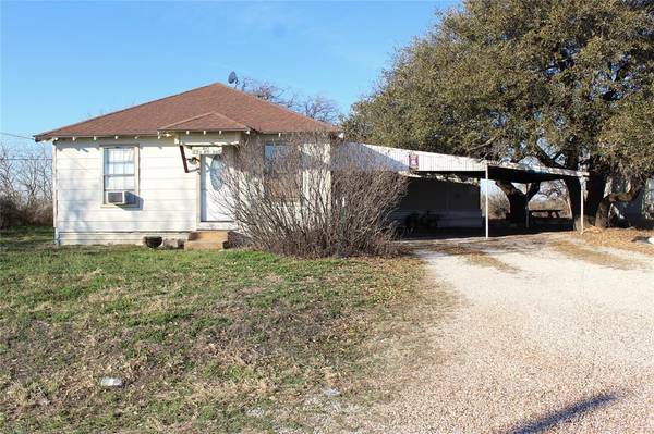 641 County Road 386, Stephenville, TX 76401