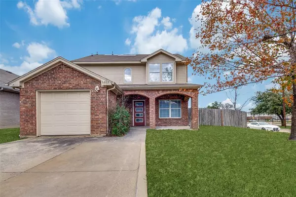 5203 Chippewa Drive, Dallas, TX 75212