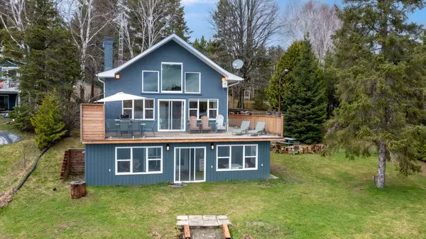 247 Blue Jay RD, French River, ON P0M 2N0