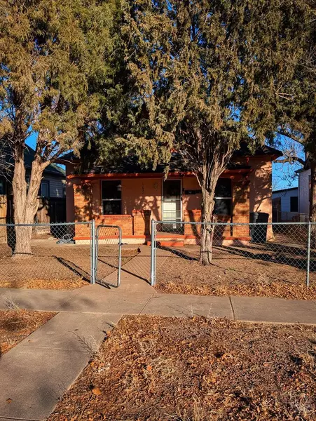 2428 E Evans Ave, Pueblo, CO 81004