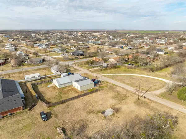 Itasca, TX 76055,606 E South Street