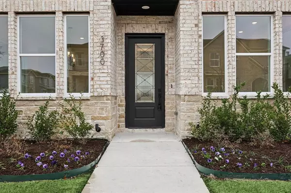 Rowlett, TX 75088,3700 Pardoners Mews