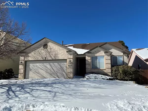 6236 Gemfield DR, Colorado Springs, CO 80918