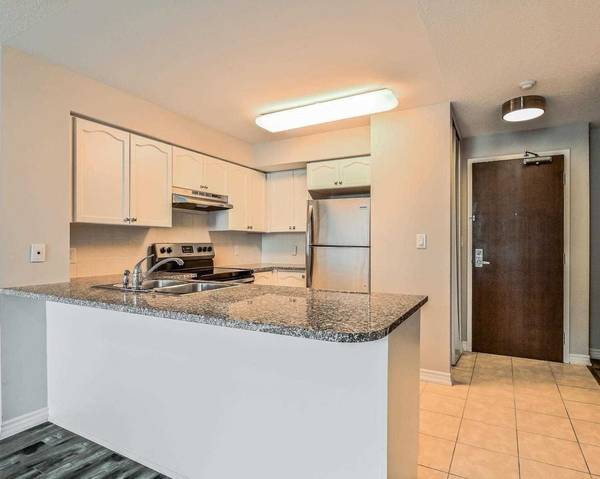 Mississauga, ON L5B 0C8,335 Rathburn RD W #2116