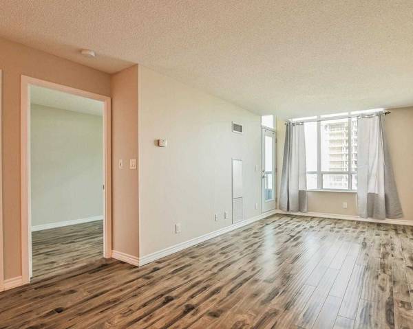 Mississauga, ON L5B 0C8,335 Rathburn RD W #2116