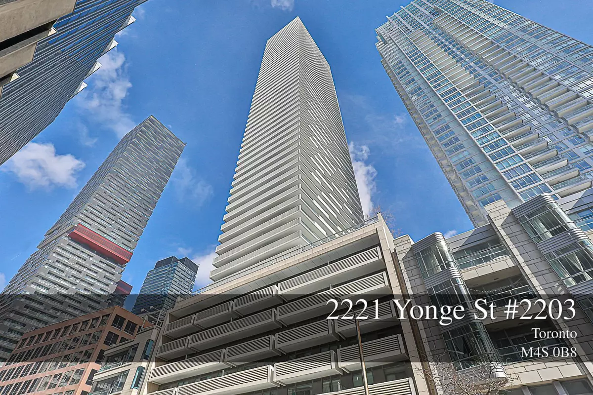 Toronto C10, ON M4S 2B4,2221 YONGE ST #2203