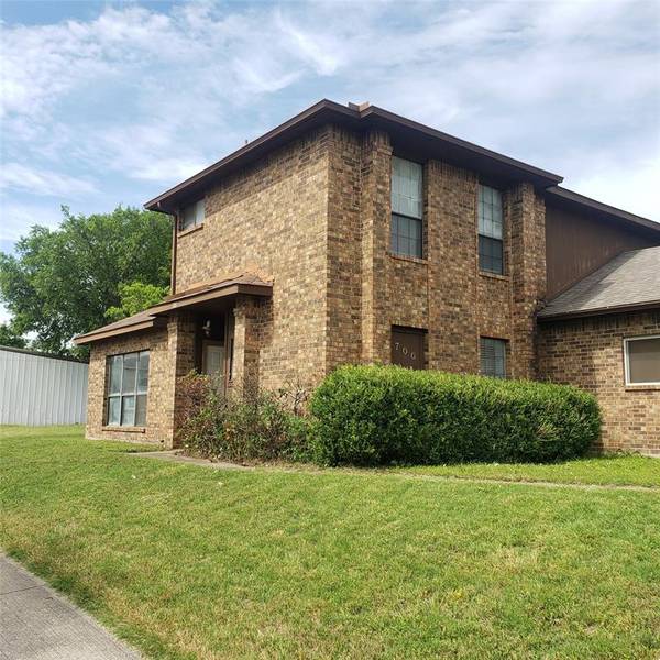 Desoto, TX 75115,700 Cresent Drive