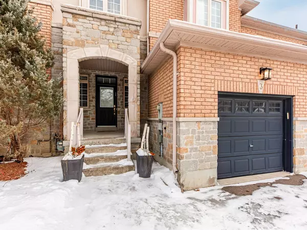 Vaughan, ON L4J 9A7,3 Zola Gate