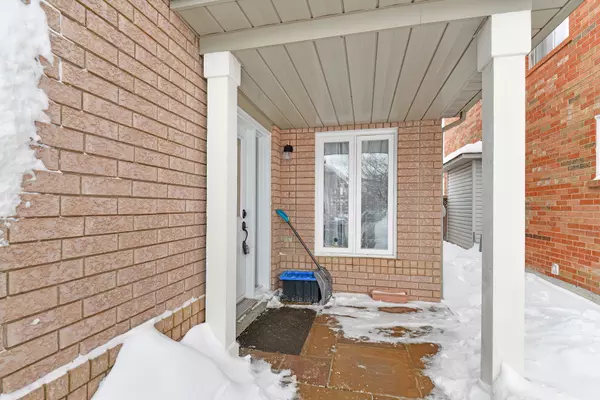 Mississauga, ON L5N 7M8,3389 Scotch Pine Gate