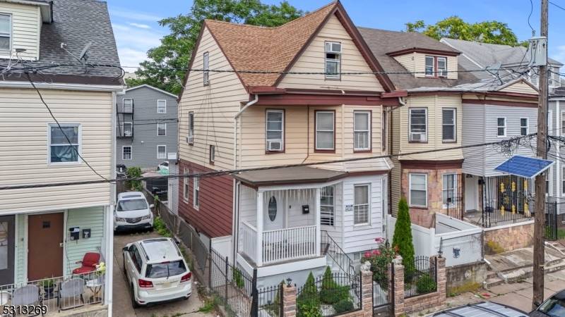 602 E 23rd St, Paterson City, NJ 07514