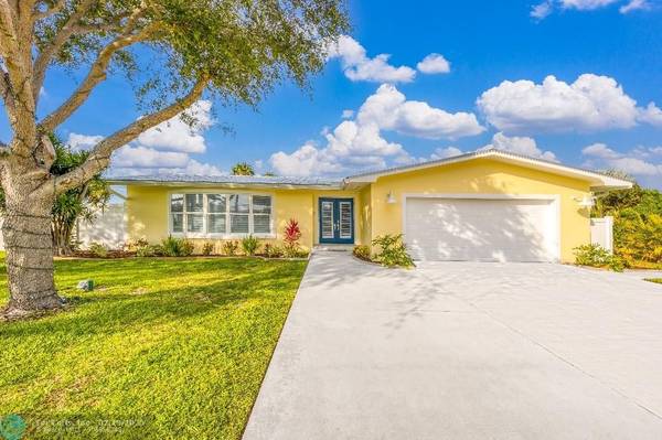 602 Malabar Avenue, Hutchinson Island, FL 34949