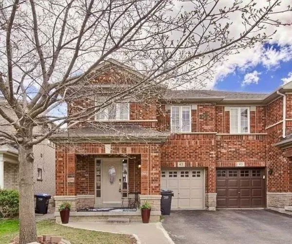 42 Trudelle CRES, Brampton, ON L7A 2Z1