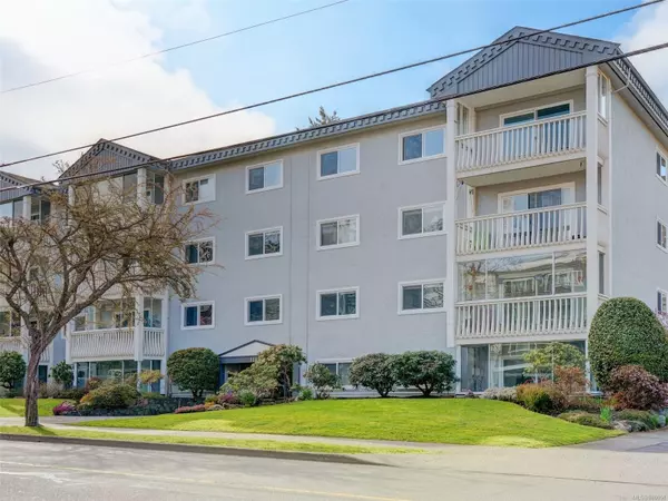 1115 Rockland Ave #103, Victoria, BC V8V 3H8